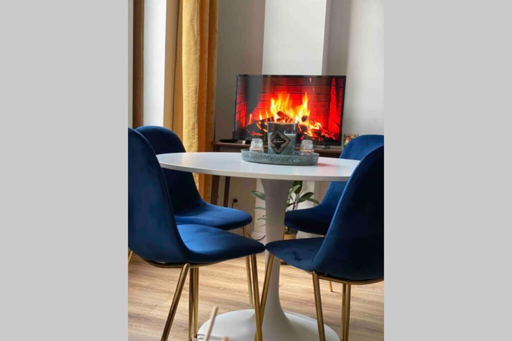 Luxury 1Bedroom Apartment Mons Kültér fotó